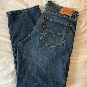 Levi’s 559 34x30 Dark wash jeans